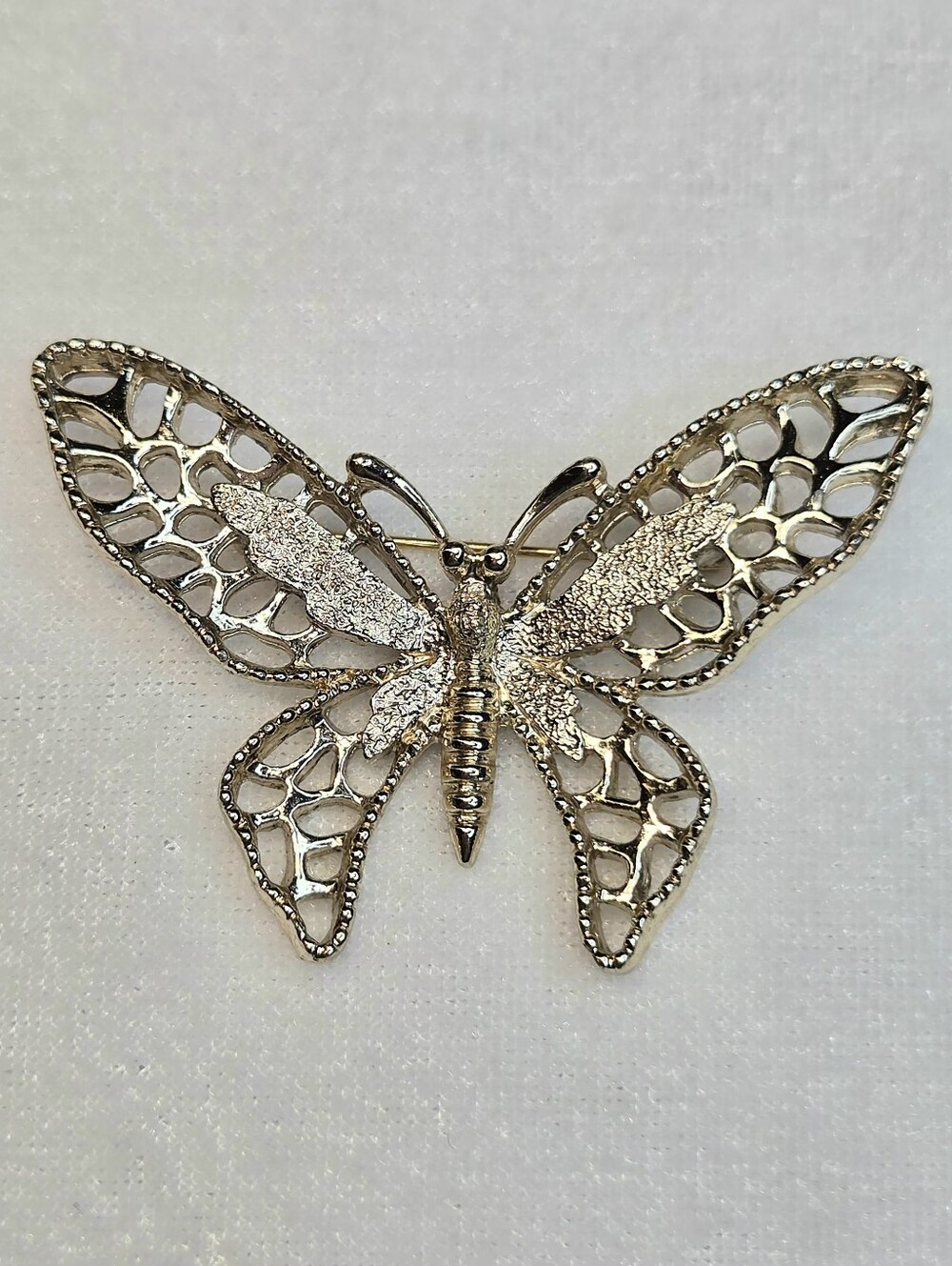 Vintage 1971 Sarah Coventry Gold-tone "Madame Butterfly" Brooch / Pin